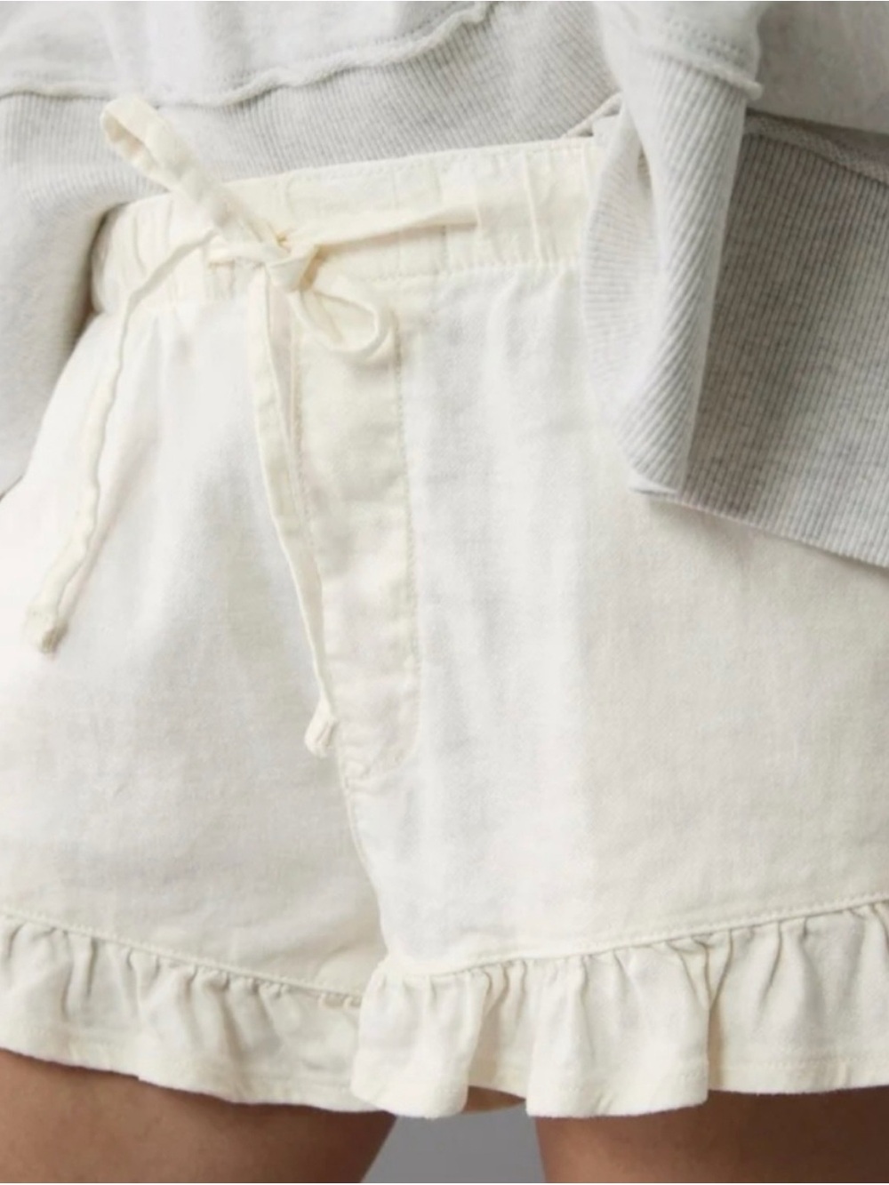 American Eagle Outfitters Ruffle Linen Shorts